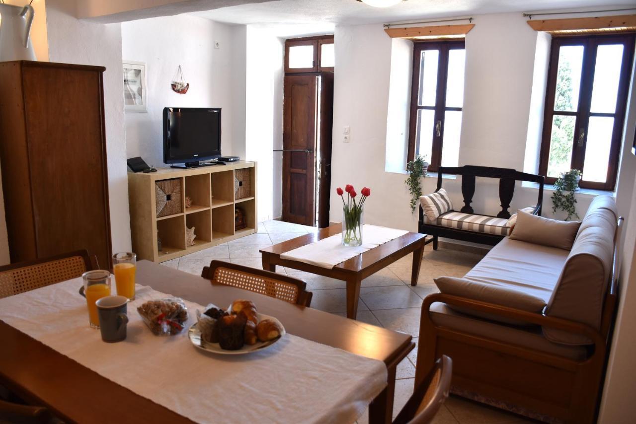 The Twins House Villa Самотраки Екстериор снимка
